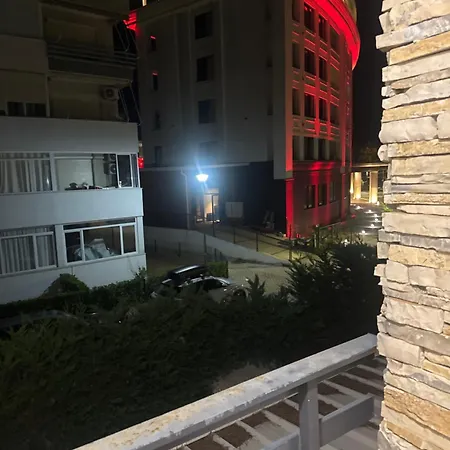 Lura 2 Plazhi San Pietro